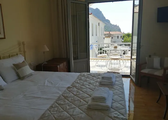 New Garden's House Appartamento Leonídion